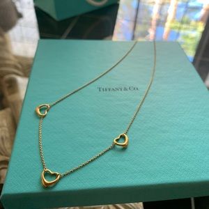 18k gold Tiffany & co. Elsa peretti necklace and